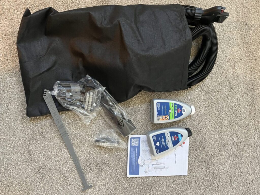 Pet carpet cleaner hose and stain tools