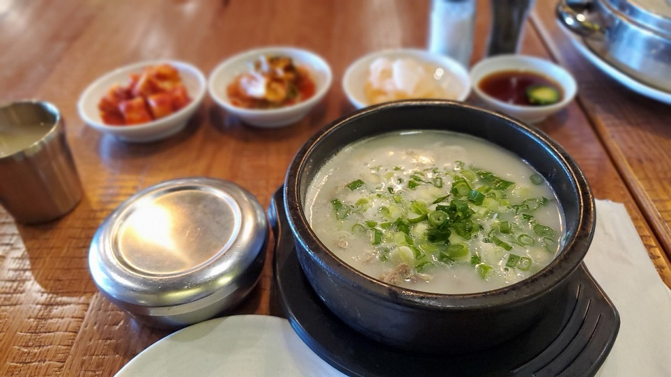 LA galbi served with naengmyun at Sambong Naengmyun Duluth